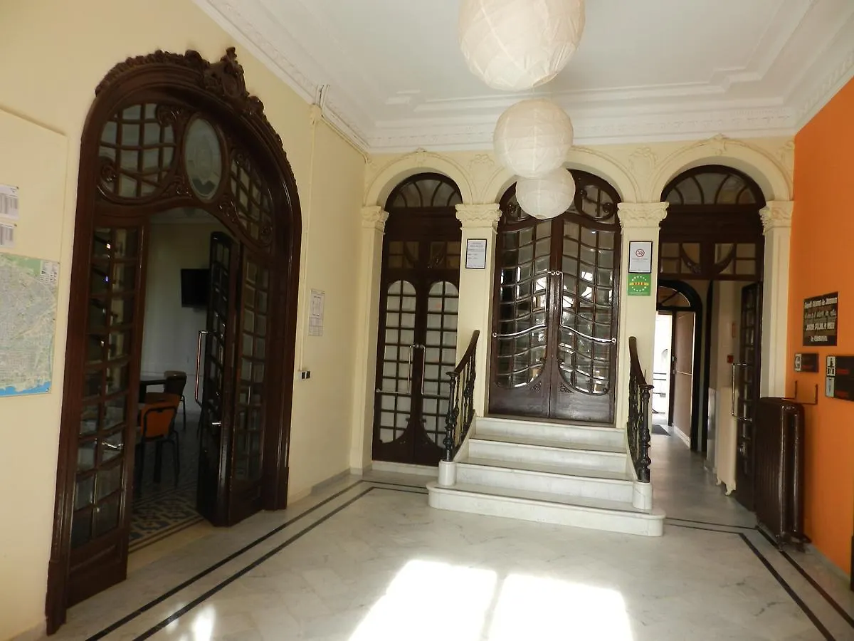 Hostel Alberg El Masnou Teia Spain