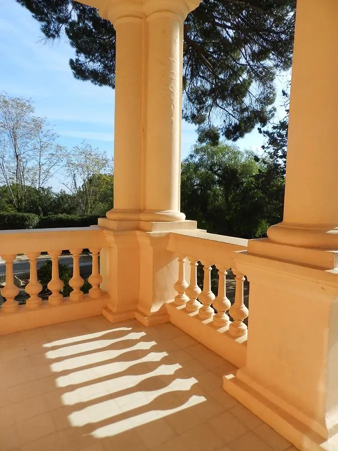 Alberg El Masnou Teia 0*,