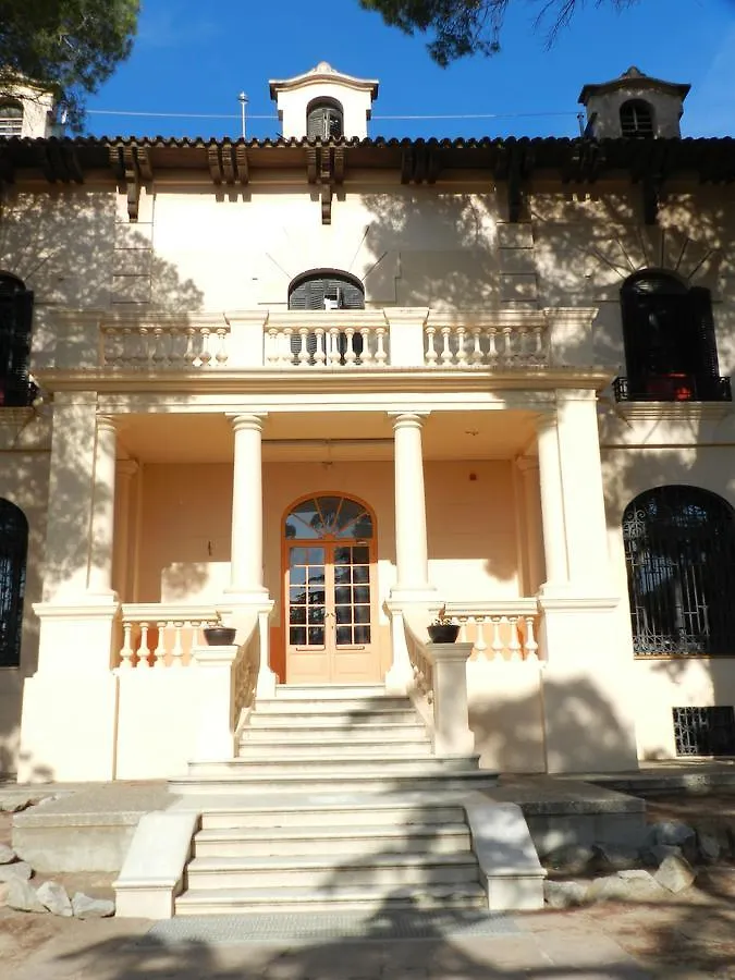 Alberg El Masnou Teia Hostel